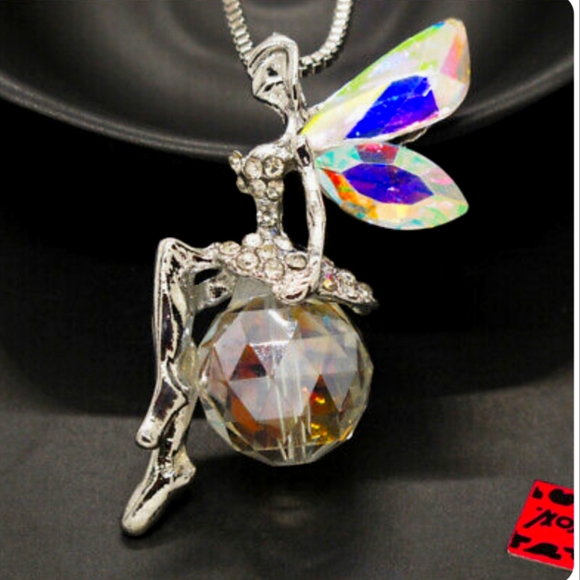 Betsey Johnson Fairy Necklace - Picture 1 of 2